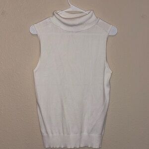 Cable & Gauge Ivory Sleeveless Turtleneck Top